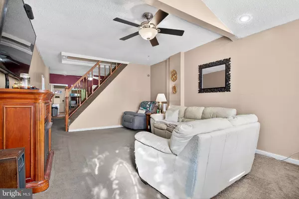 Philadelphia, PA 19136,7916 CRAIG ST