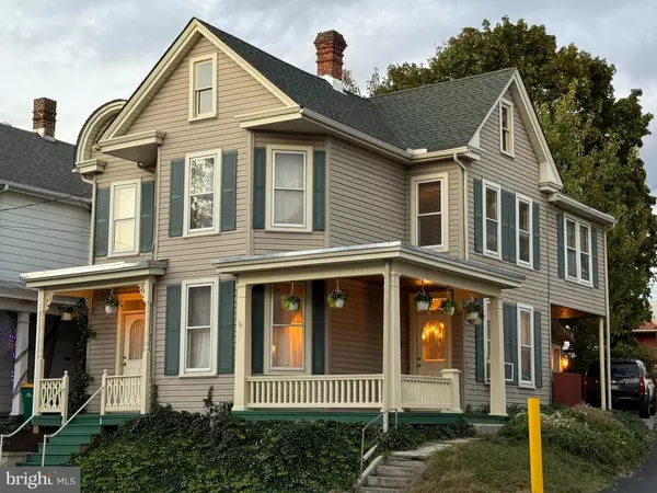 115 W SECOND STREET, Waynesboro, PA 17268