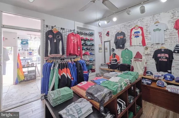 New Hope, PA 18938,76 S MAIN ST