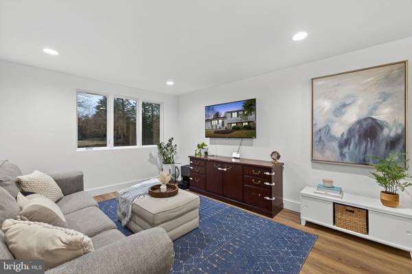 Warrenton, VA 20187,6410 NORDIX DR