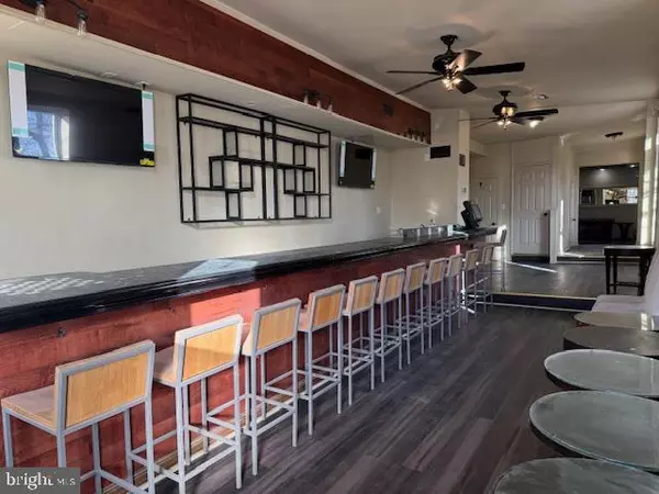 Baltimore, MD 21213,1101 N PATTERSON PARK AVE