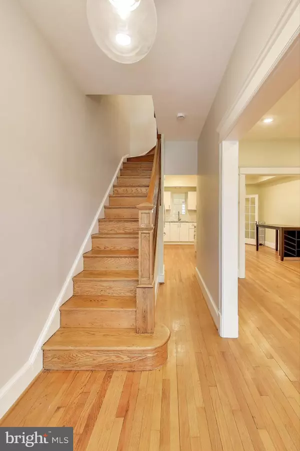 Washington, DC 20011,628 MADISON ST NW