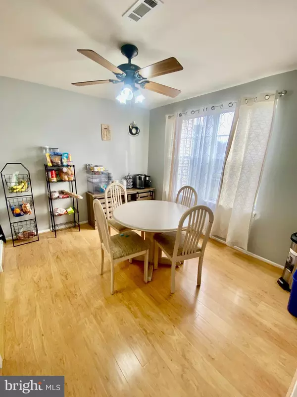 Frederick, MD 21702,1401 KEY PKWY #C-301