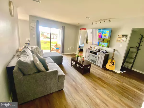 Frederick, MD 21702,1401 KEY PKWY #C-301