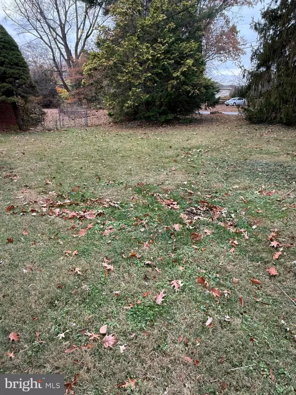 Vienna, VA 22181,2540 FLINT HILL RD