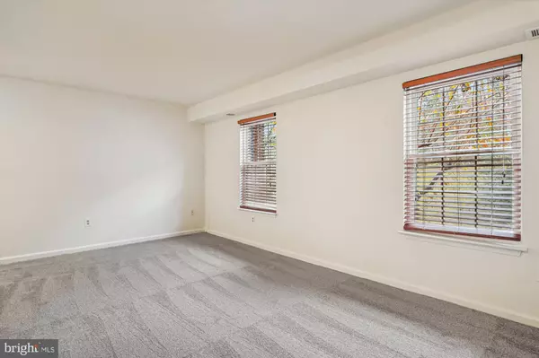 Arnold, MD 21012,1410 GREENDALE CT #2-1410