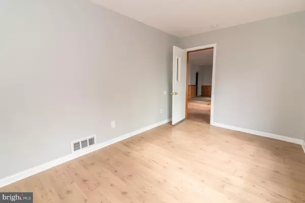 Oaklyn, NJ 08107,128 CHESTNUT