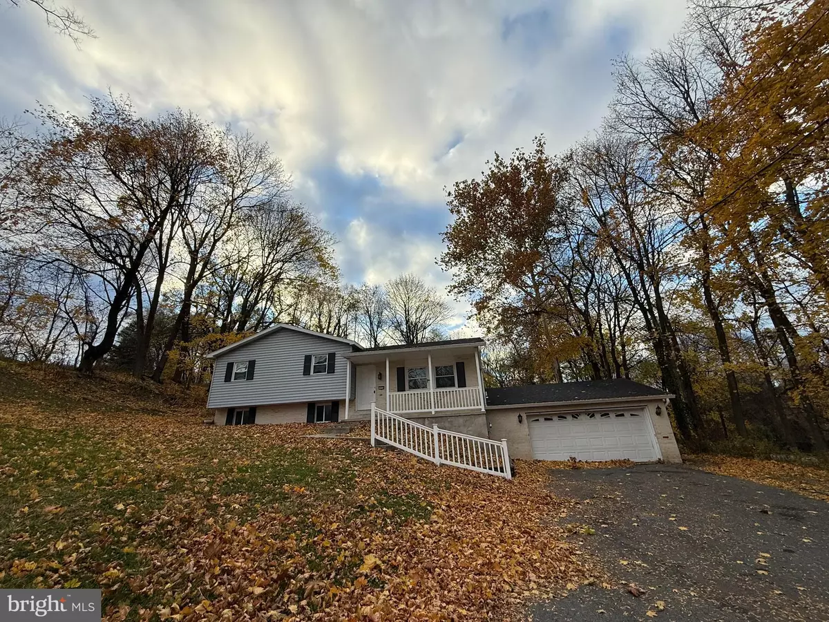 Harrisburg, PA 17109,1316 EDGEMONT RD