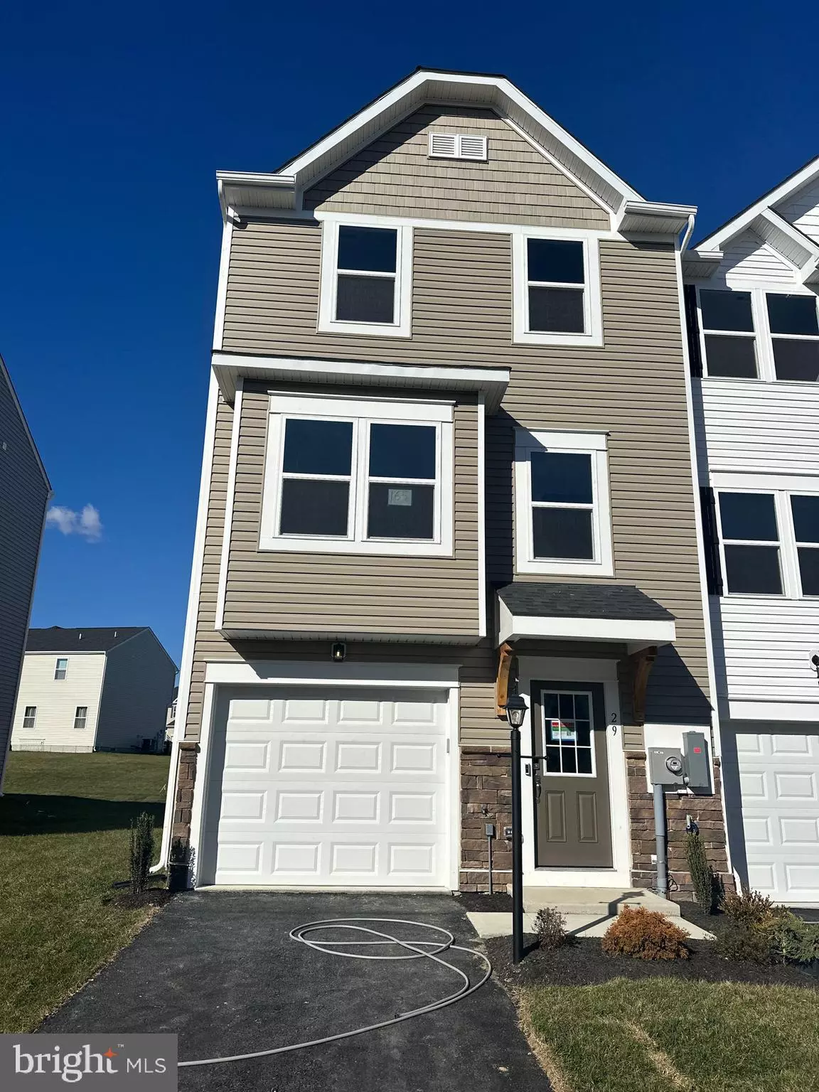 Inwood, WV 25428,29 TROTTING RD