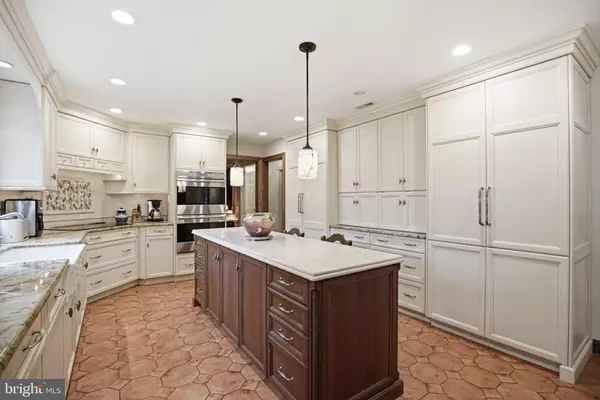 New Hope, PA 18938,14 DEVON DR