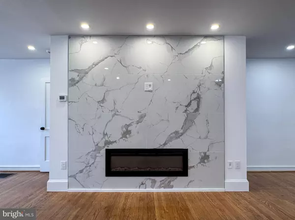 Philadelphia, PA 19150,7823 FORREST AVE