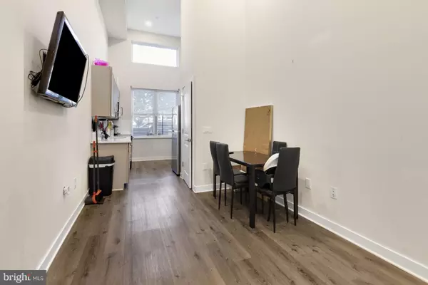 Philadelphia, PA 19104,19 S 44TH ST #1