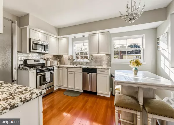 Berlin, NJ 08009,17 DUNHAM LOOP