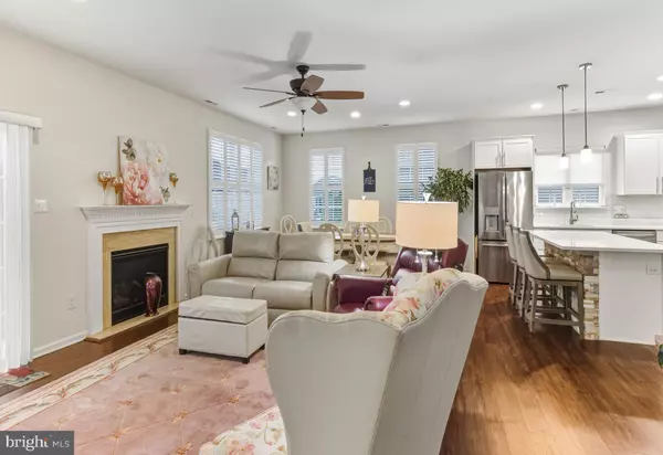 Williamstown, NJ 08094,504 CASTLEBAY DR