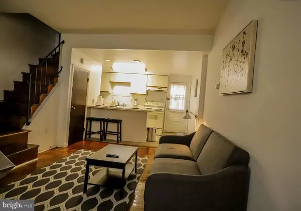 Philadelphia, PA 19107,256 S ALDER ST