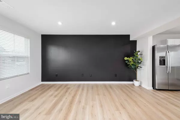 Ruther Glen, VA 22546,7233 STATESMAN BLVD