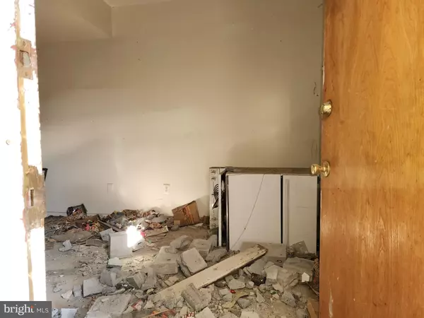 Baltimore, MD 21217,902 N STRICKER ST