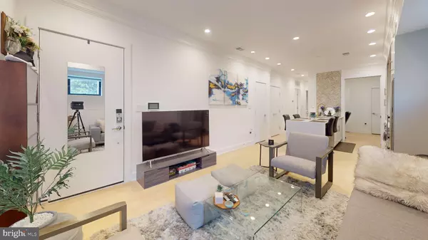 Washington, DC 20007,2642 39TH ST NW #2