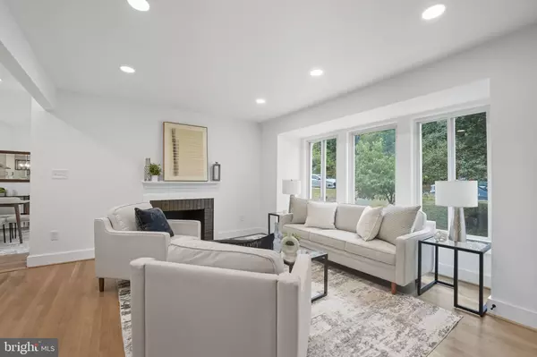 Alexandria, VA 22304,492 N LATHAM ST