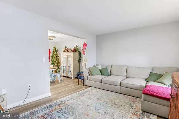 Marietta, PA 17547,238 CHELMSFORD DR