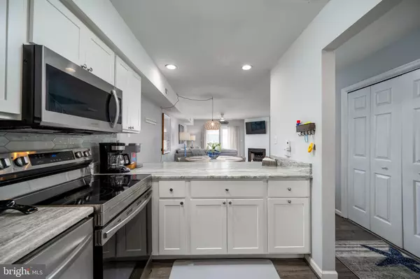 Ocean City, MD 21842,8 61ST ST #C102