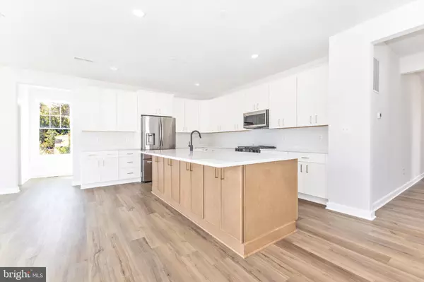 Edgewater, MD 21037,1261 MAYO RIDGE RD