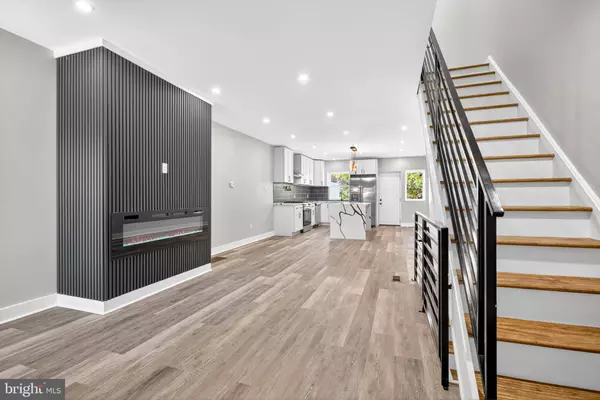 2658 S 68TH ST, Philadelphia, PA 19142