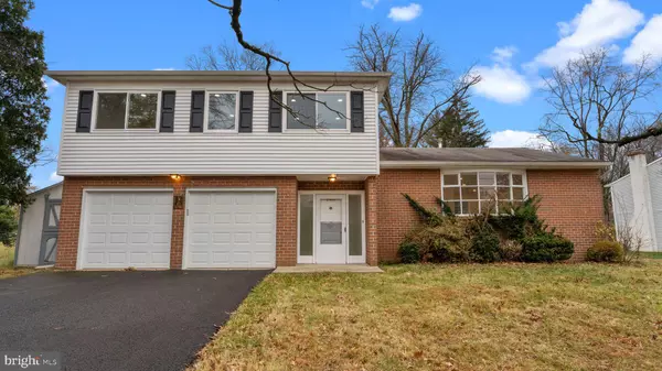 2410 EXTON RD, Hatboro, PA 19040