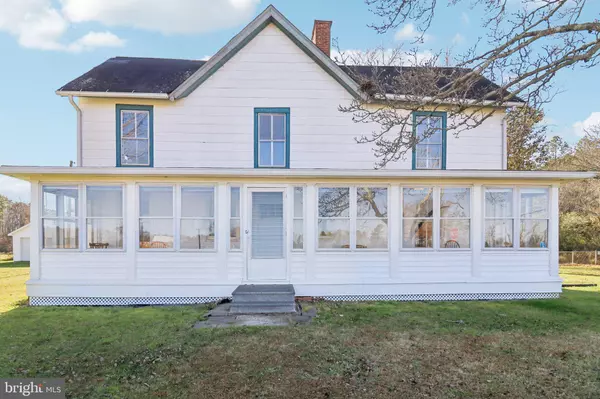 1475 CHILTON RD, Montross, VA 22520