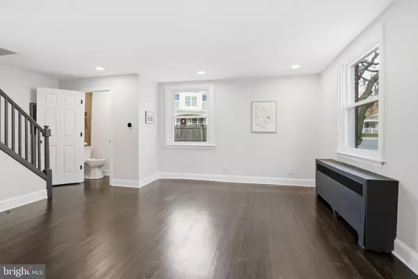 Crum Lynne, PA 19022,333 S TAYLOR AVE