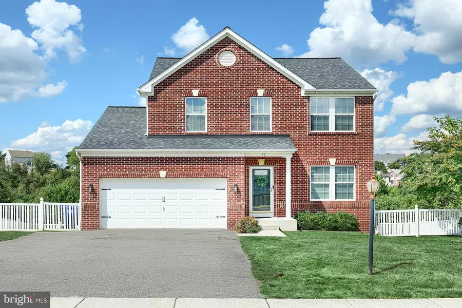 77 MALEK DR, Hanover, PA 17331