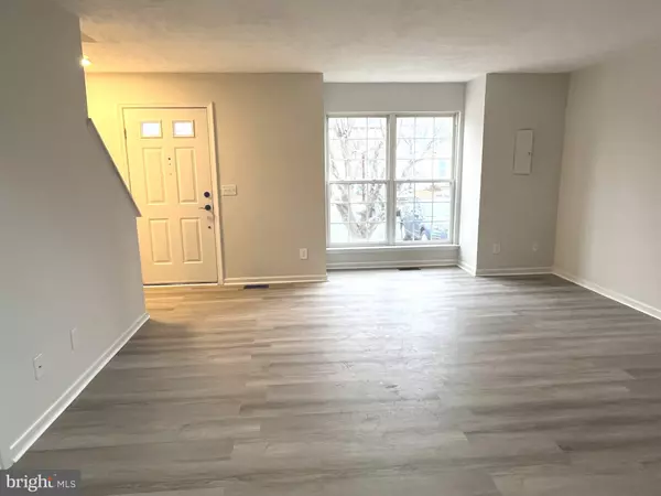 Winchester, VA 22601,305 SUTTON CT