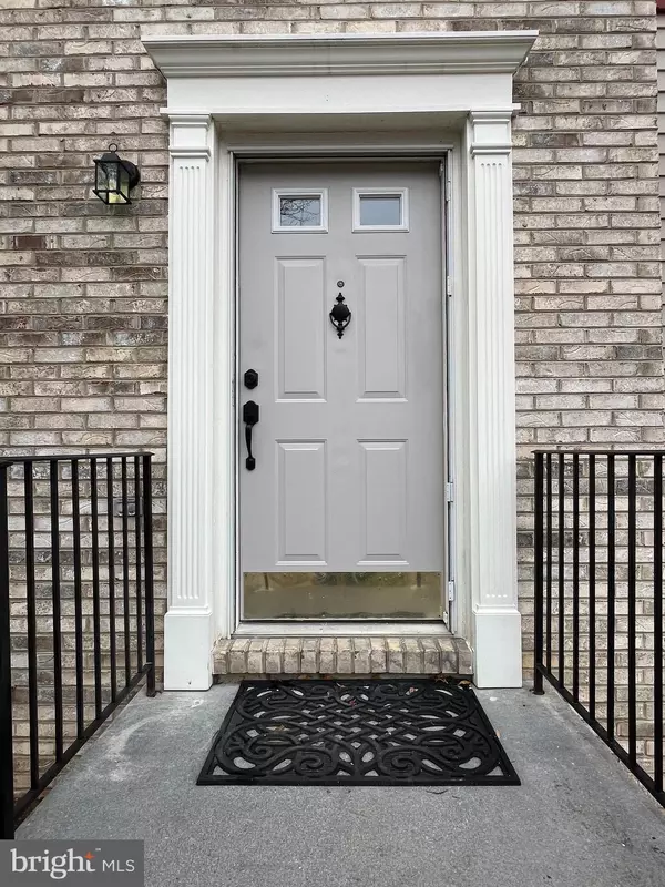 305 SUTTON CT, Winchester, VA 22601