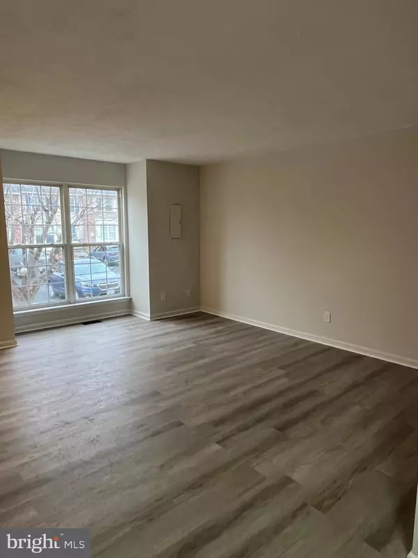 Winchester, VA 22601,305 SUTTON CT