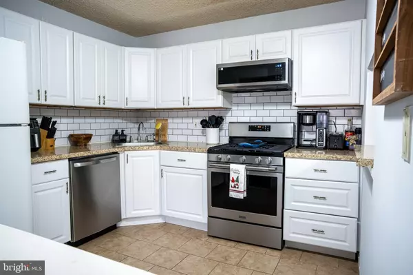 Galloway, NJ 08205,41 FEDERAL CT