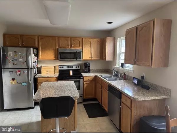 Newark, DE 19702,328 NORMAN DR