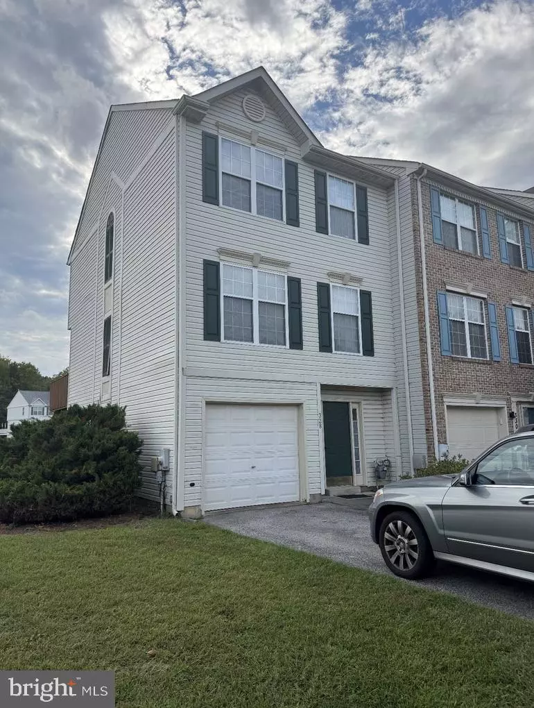 Newark, DE 19702,328 NORMAN DR