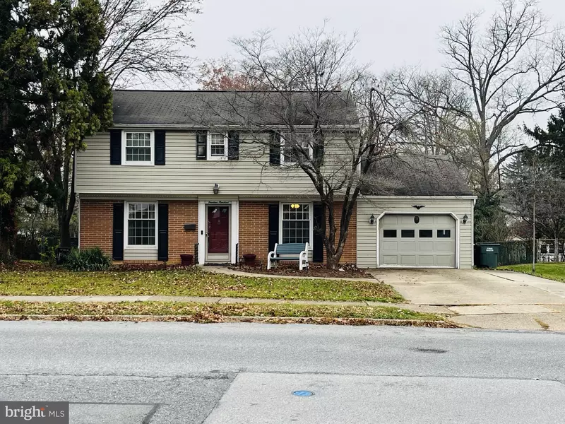 1400 LOWTHER RD, Camp Hill, PA 17011