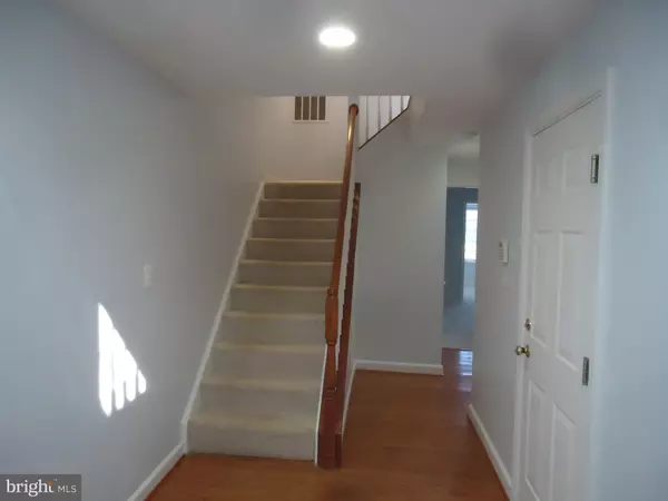 Centreville, VA 20120,13568 LAVENDER MIST LN