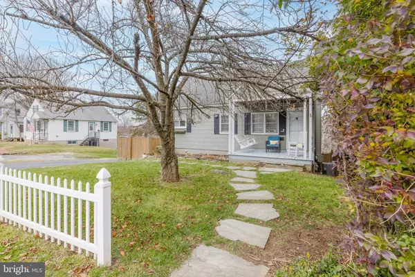 Lutherville Timonium, MD 21093,54 CINDER RD