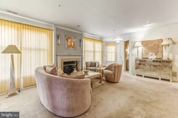 Cherry Hill, NJ 08003,735 CHANTICLEER