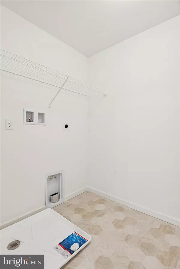 Oxford, PA 19363,148 SILVERSMITH RD