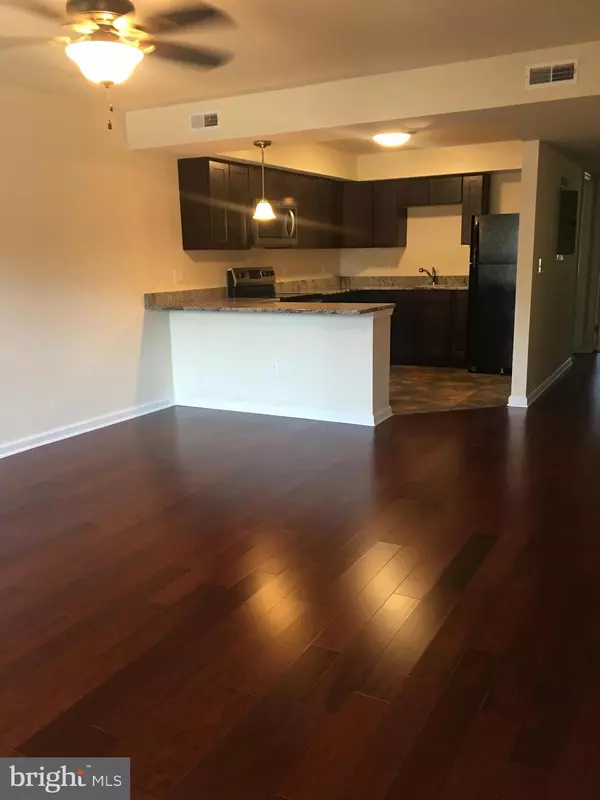 Glassboro, NJ 08028,1 PENNSYLVANIA RD #11