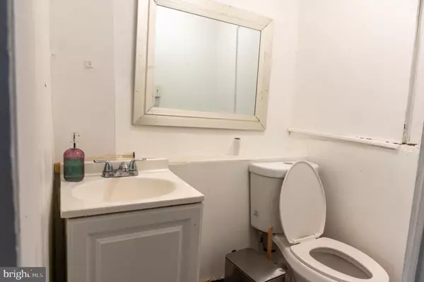 Philadelphia, PA 19138,835 E CHELTEN AVE