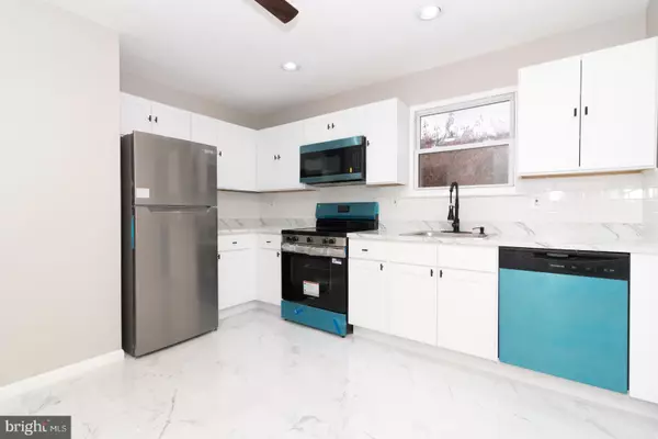 Beverly, NJ 08010,1475 MOUNT HOLLY RD #O-9