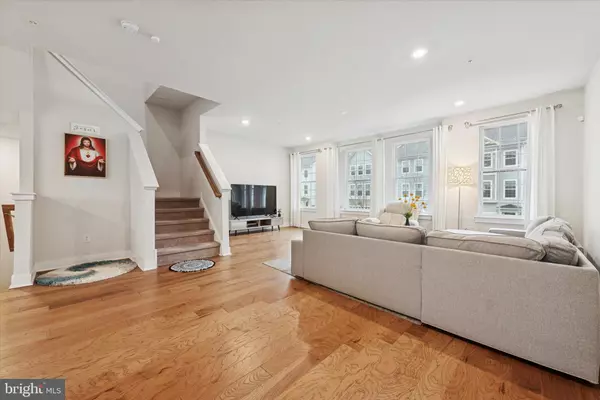 Exton, PA 19341,235 RED LEAF LN