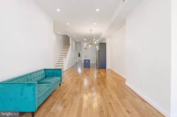 Baltimore, MD 21217,1228 W LANVALE ST