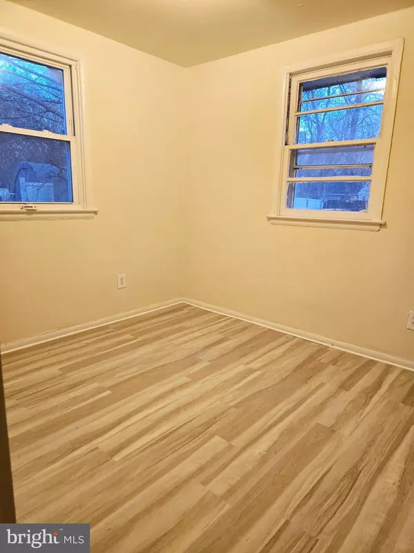 Pemberton, NJ 08068,163 LEMMON AVE