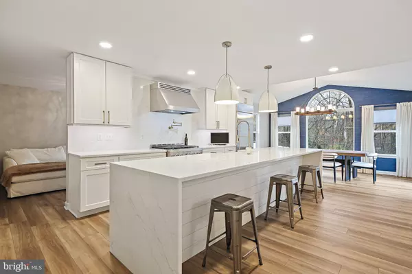 Arnold, MD 21012,44 JONES STATION RD