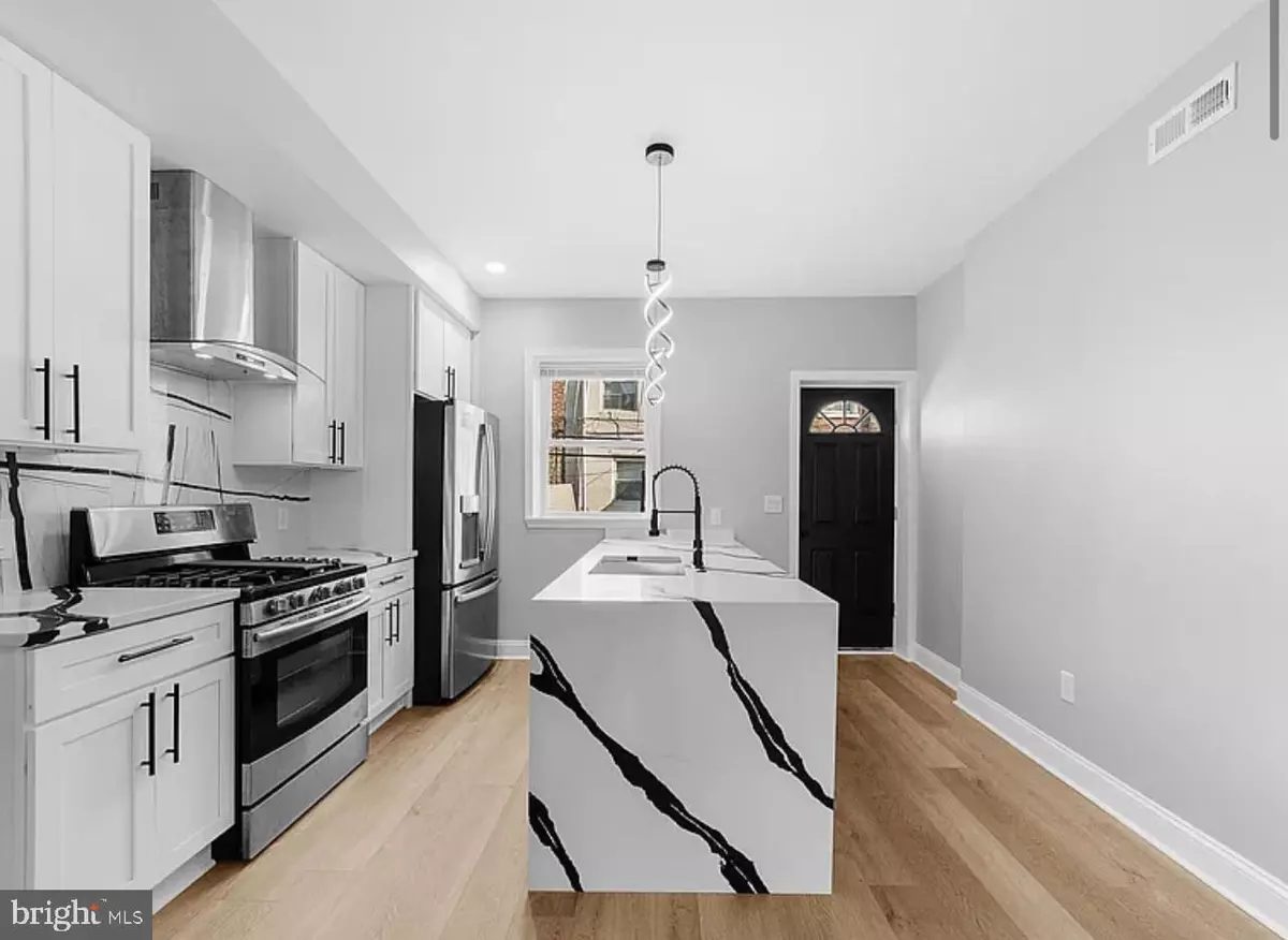 Philadelphia, PA 19124,1829 E AIRDRIE ST